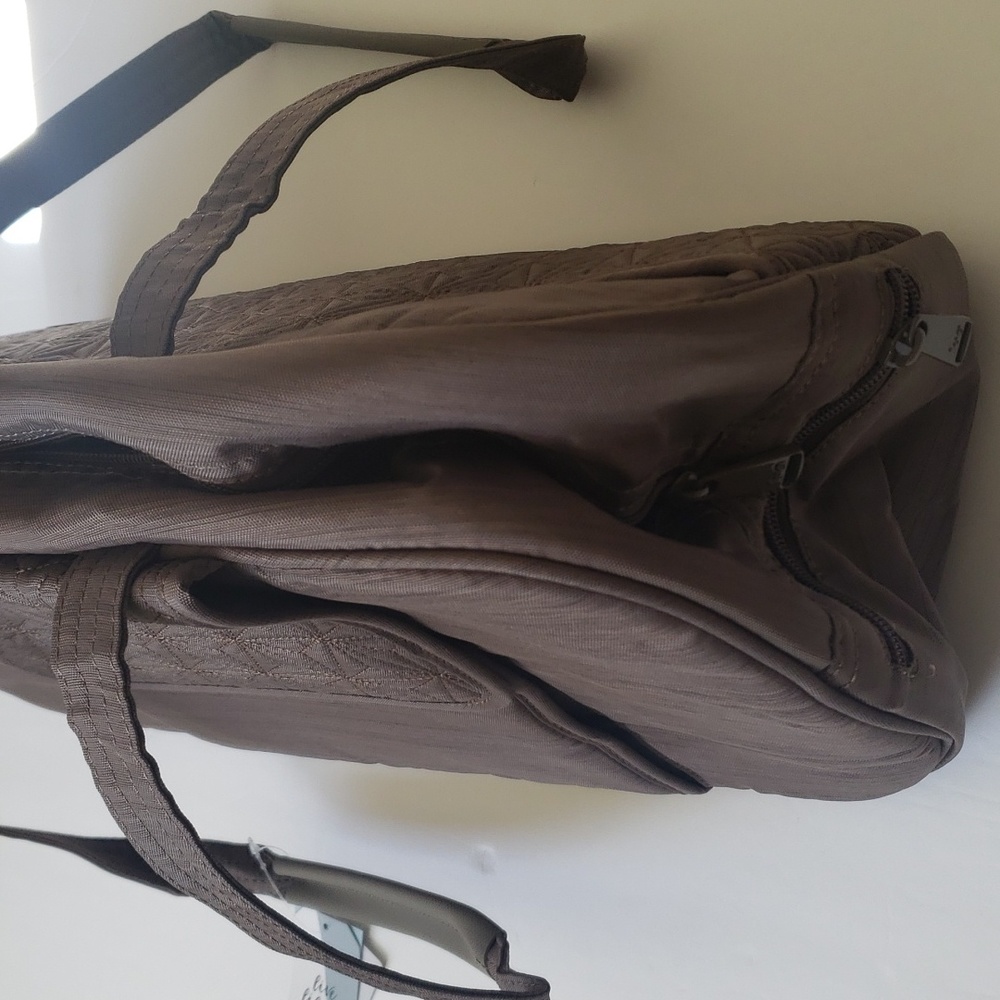 Lug Tugboat Bag - Picture 4 of 10